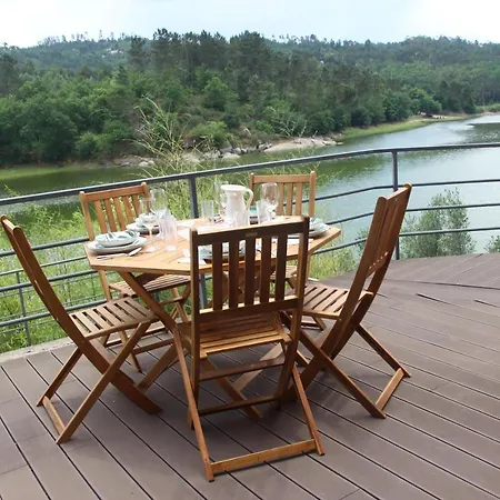 펜션 Casa Do Rio Treixedo